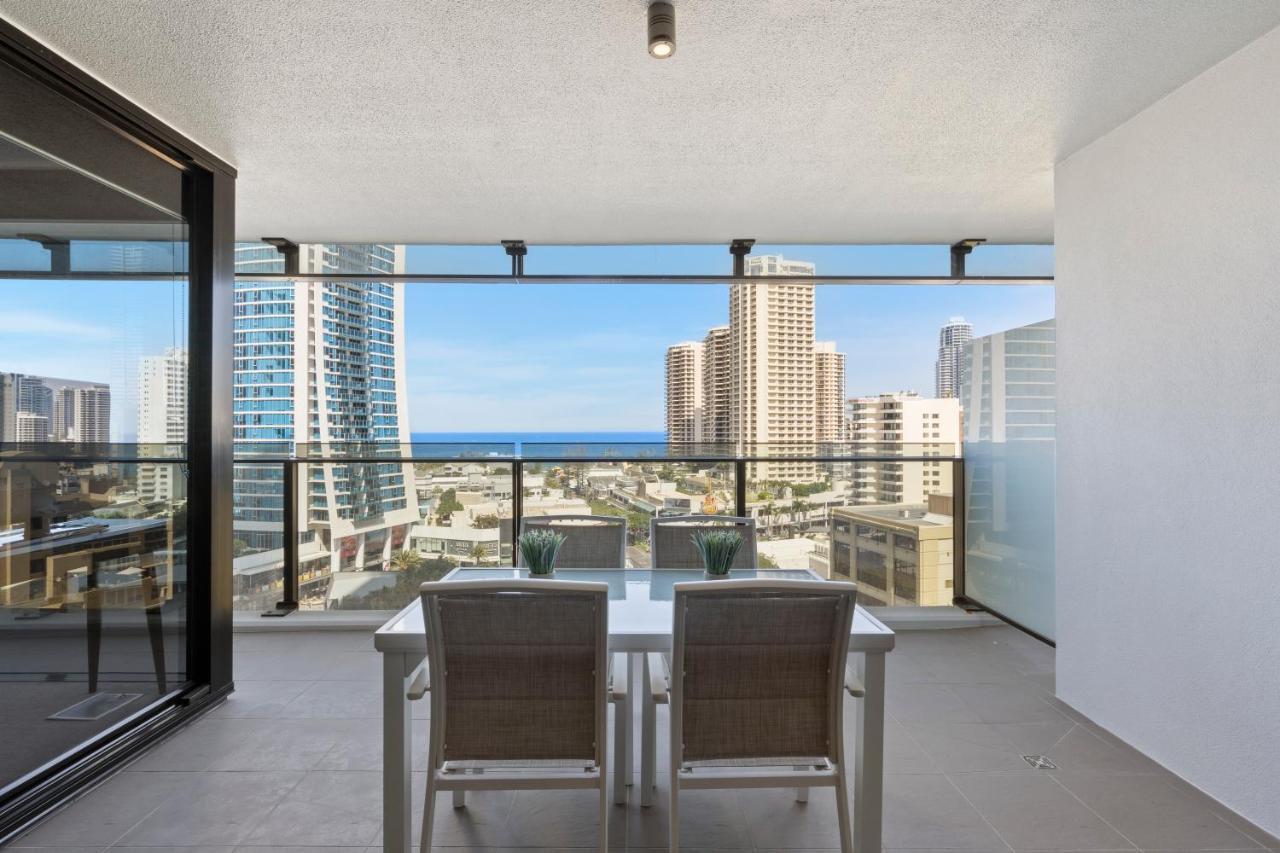 Circle On Cavill - Gclr Apartment Gold Coast Exterior photo