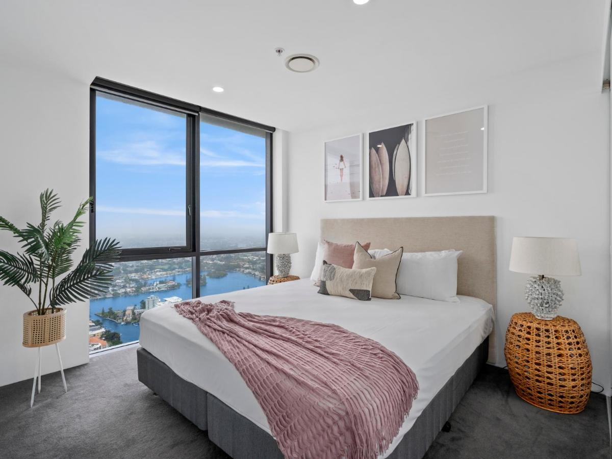 Circle On Cavill - Gclr Apartment Gold Coast Exterior photo